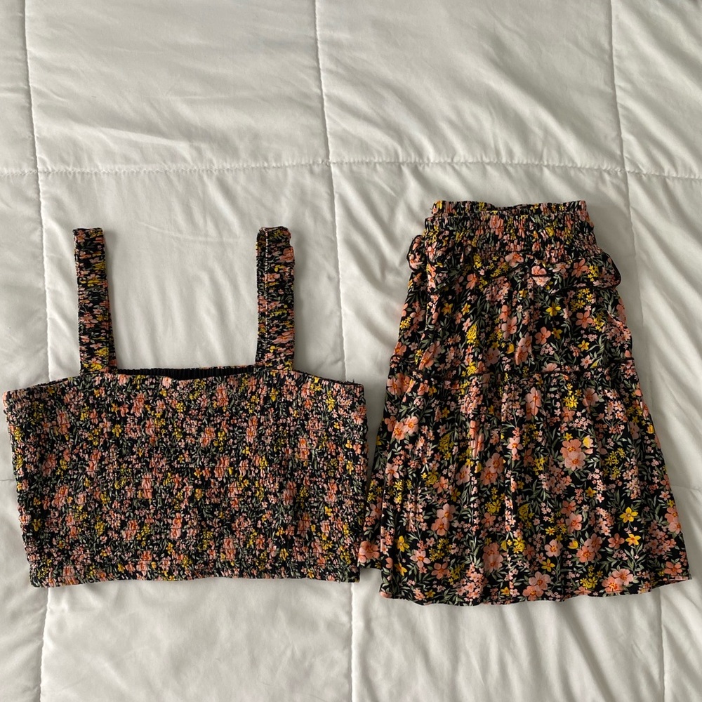2 Piece American Eagle Tank & Skirt